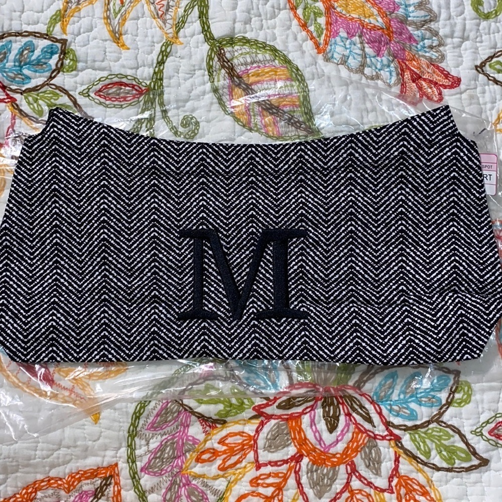 Thirty-one herringbone spot fitted purse skirt NWB